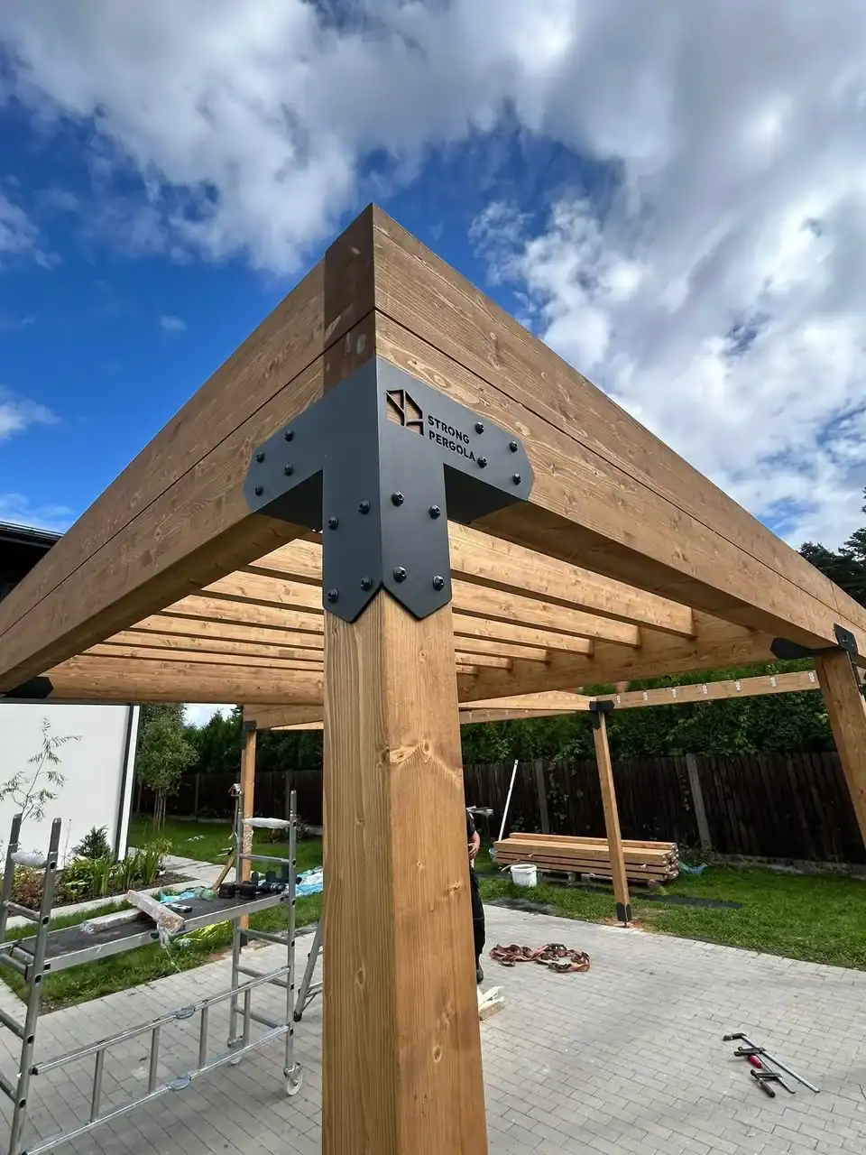 ražošanas rūpnieciskā mājaslapas dizains spēcīga pergola 2